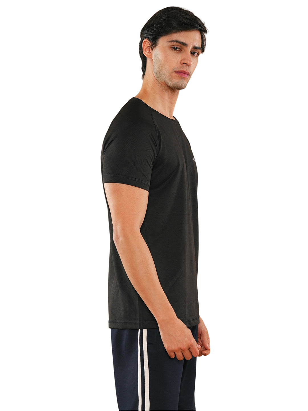 Black Solid Round Regular H/S T-Shirt