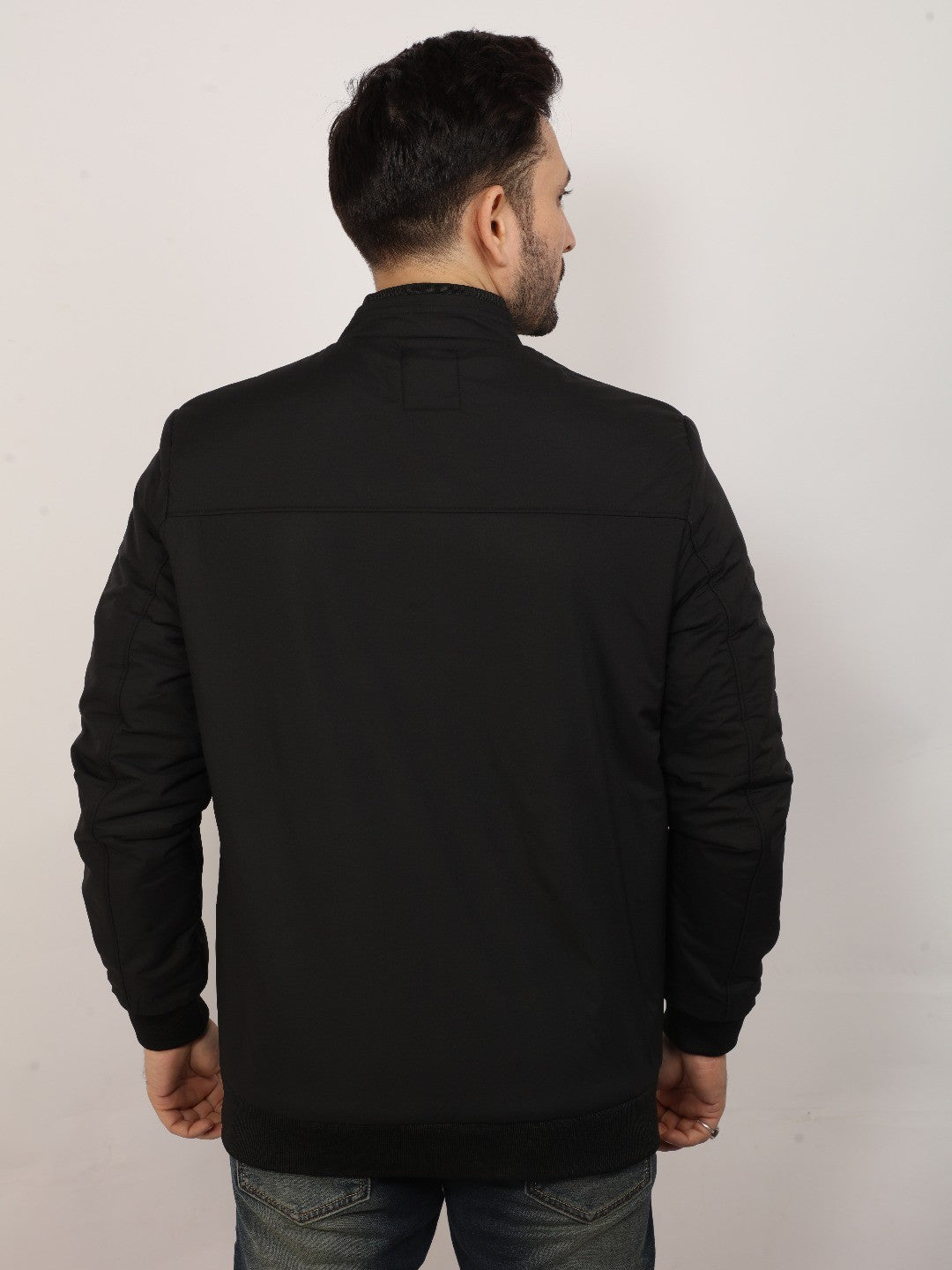 Black Solid Zipper Jacket