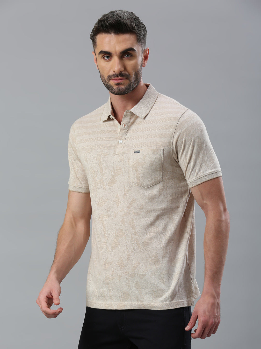 Beige Solid Regular Fit Half Sleeve T-Shirt