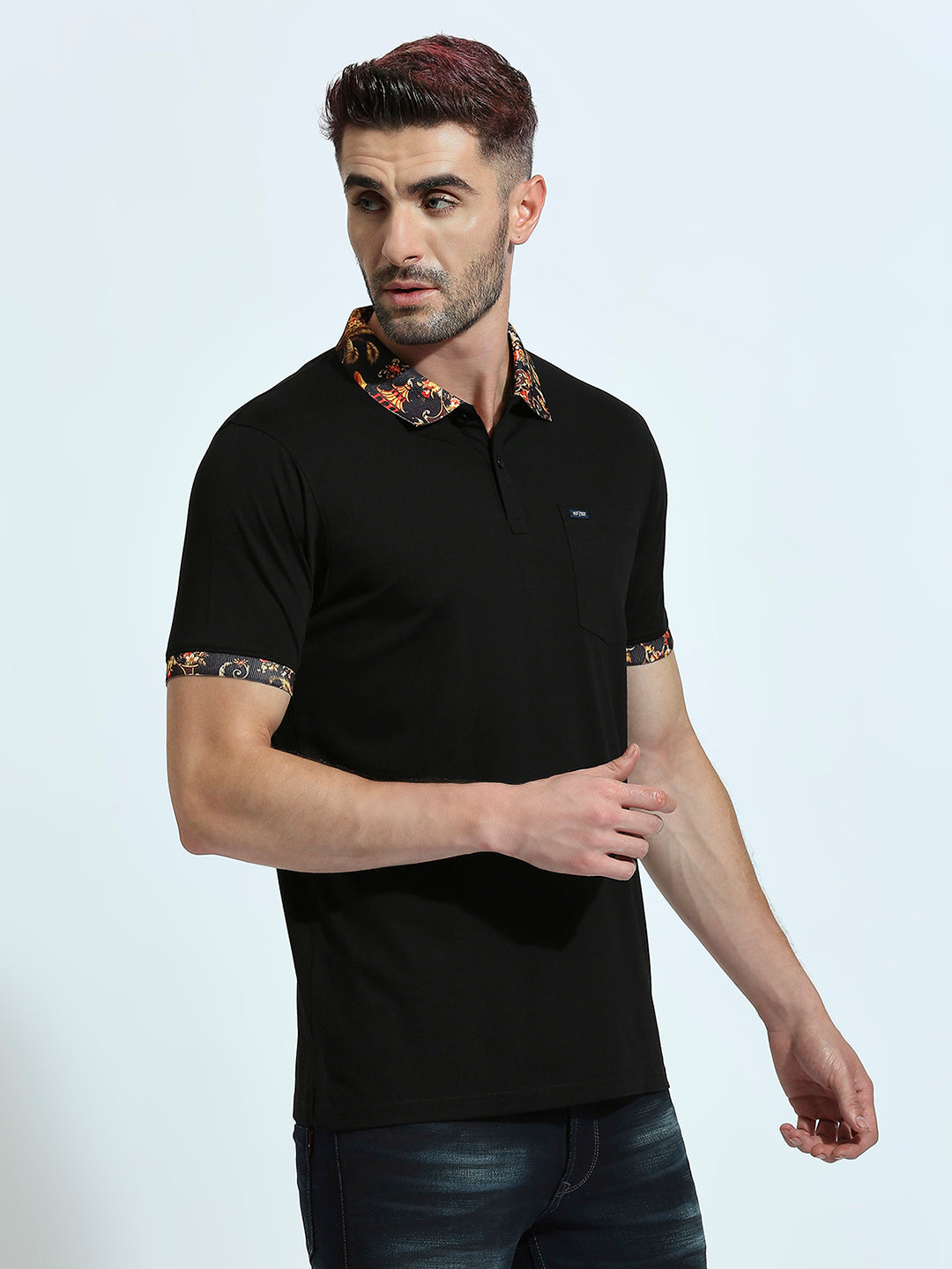 Black Solid Regular Fit Half Sleeve T-Shirt