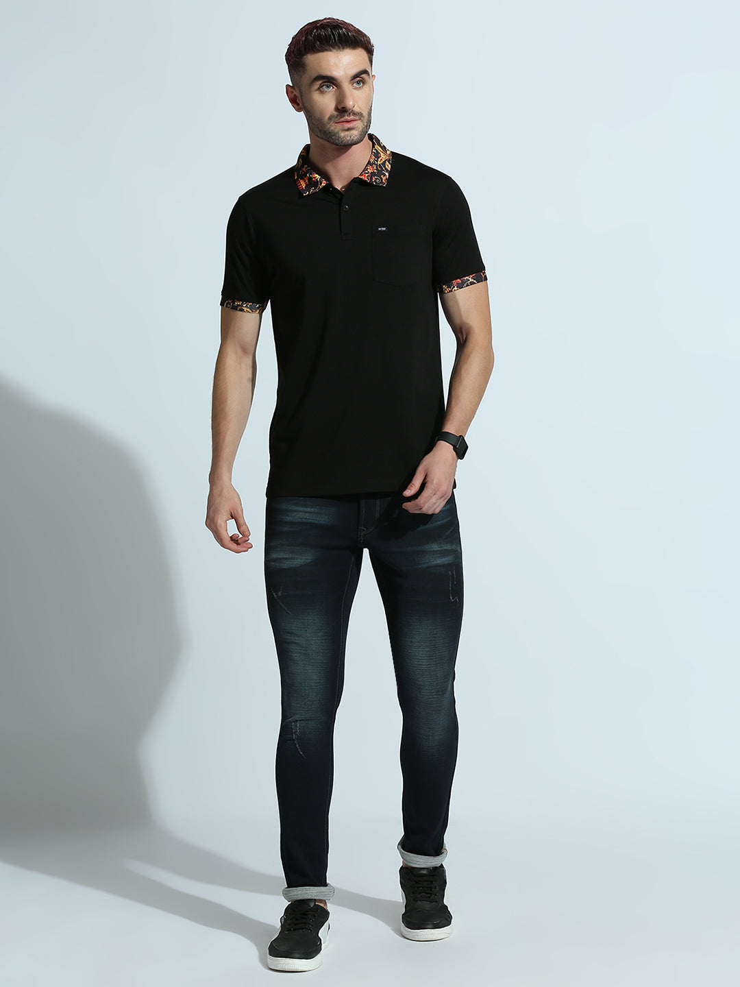 Black Solid Regular Fit Half Sleeve T-Shirt