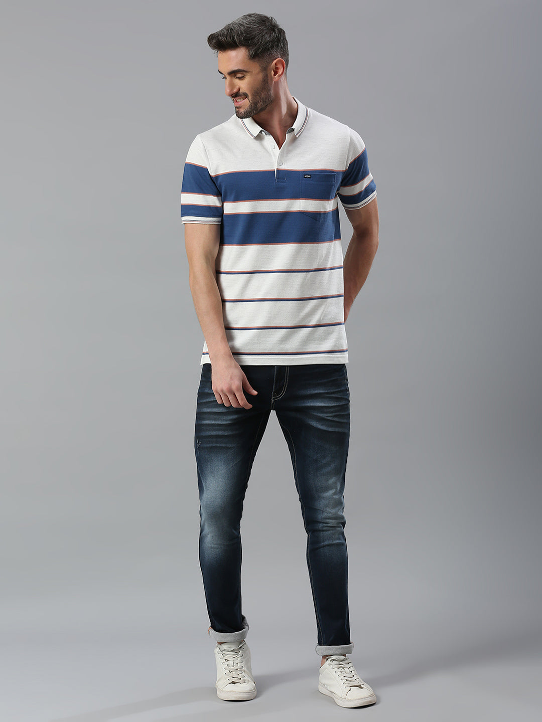 White Navy Striped Regular Fit Half Sleeve T-Shirt