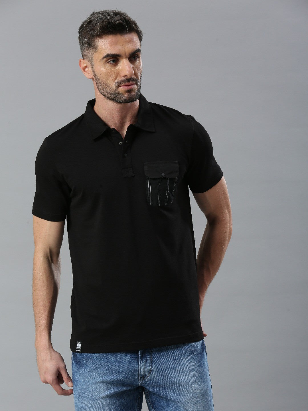 Black Solid Regular Fit Half Sleeve T-Shirt