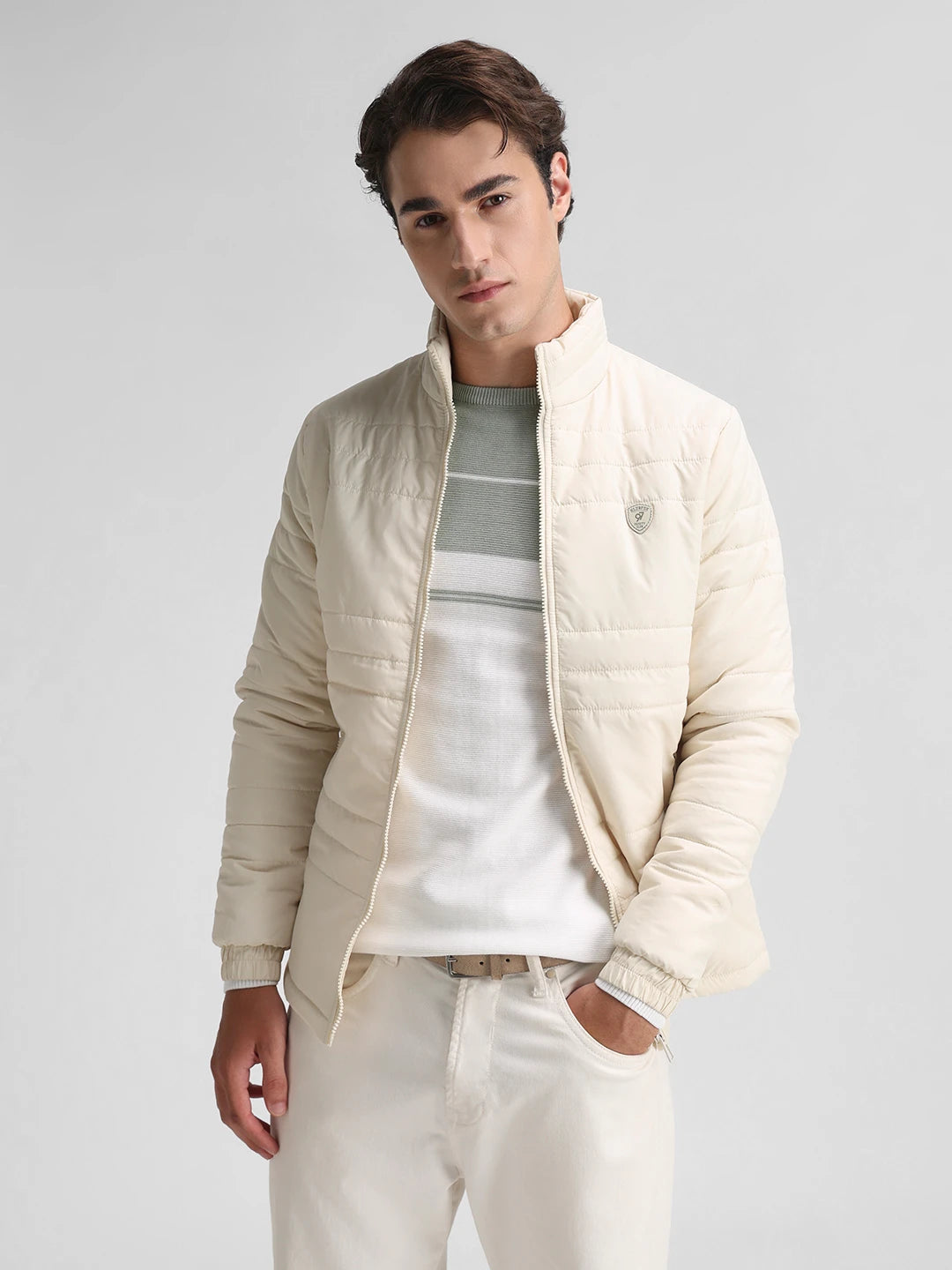 Off White Solid Puffer Regular Fit Jacket