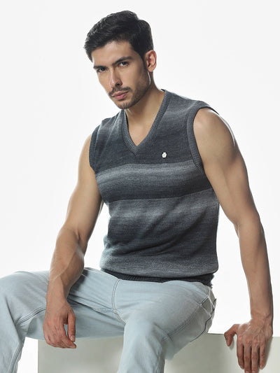 Grey Textured Regular Fit Sweater