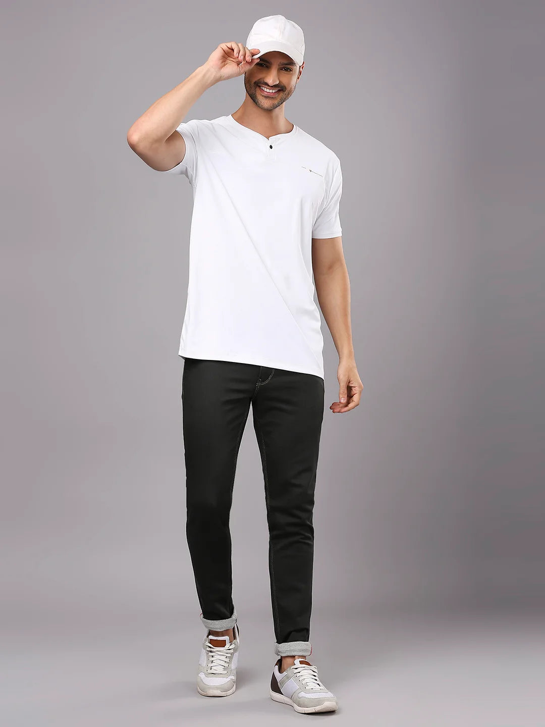 White Solid Round Regular H/S T-Shirt