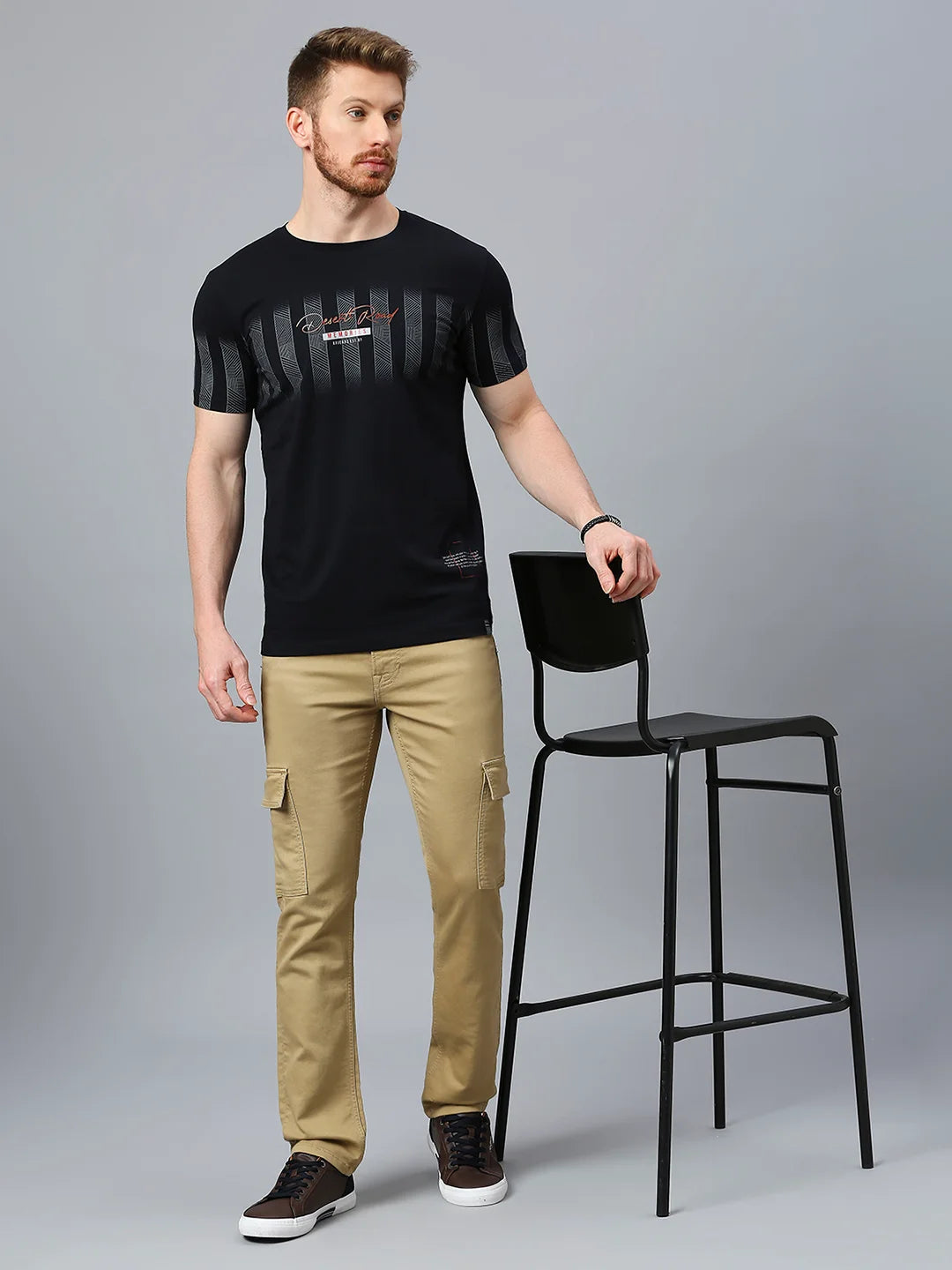 Black Regular Fit H/S T-SHIRT